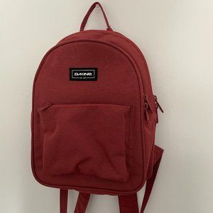 Dakine Essentials 7L Mini Backpack